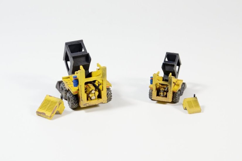 Smykový nakladač UNC 060 - Měřítko: 1:87