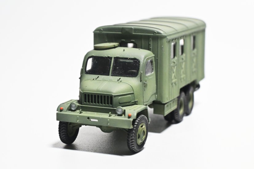 Praga V3S - skříň PAD - Měřítko: 1:160, Provedení kabiny: Kabina uzavřená, Provedení nástavby: Zavřená okna